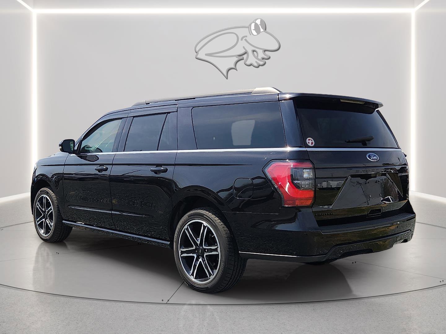 Used 2019 Ford Expedition Max Limited w/ Equipment Group 303A image 2