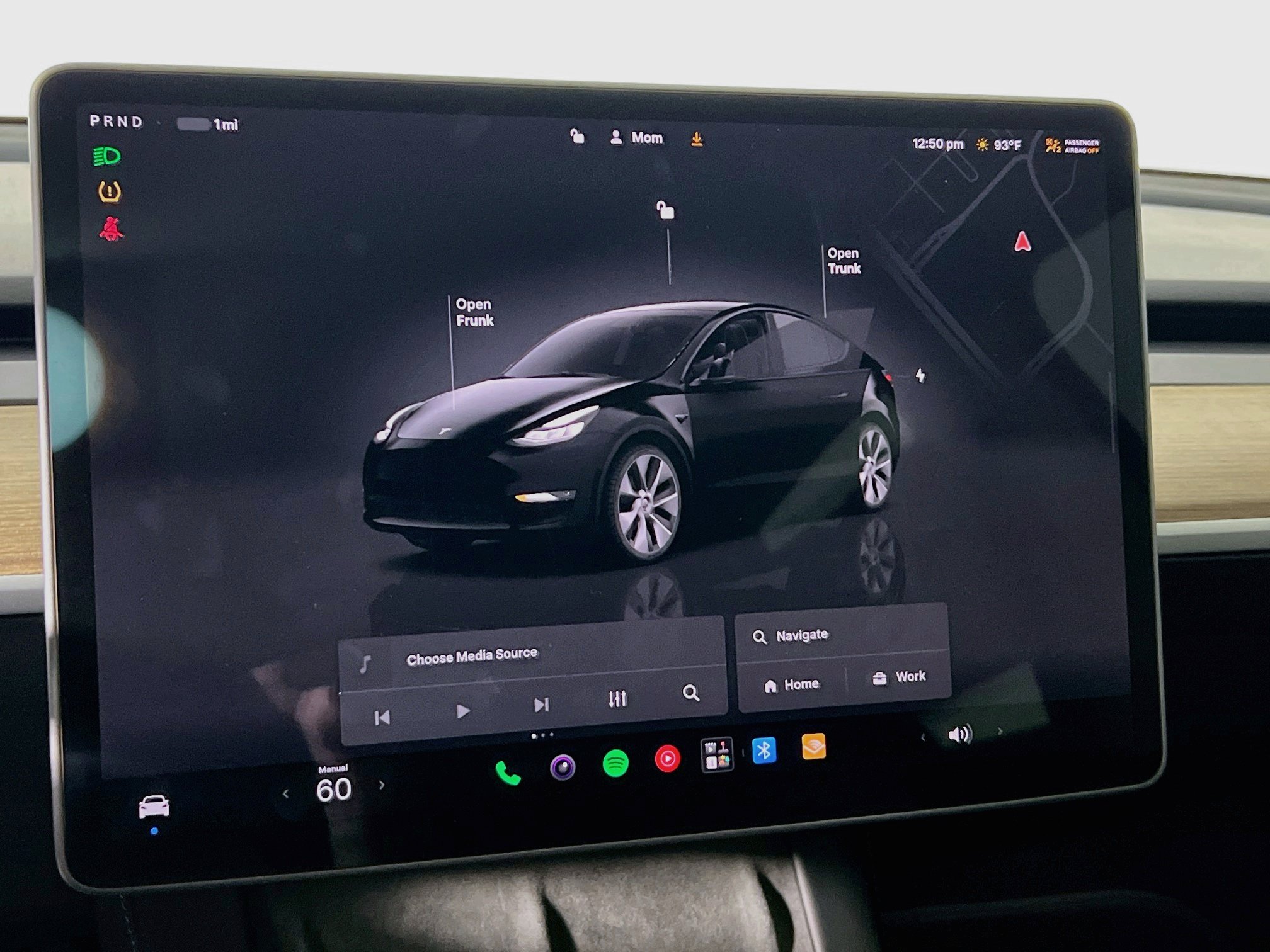 Used 2024 Tesla Model Y Long Range AWD/4WD image 22
