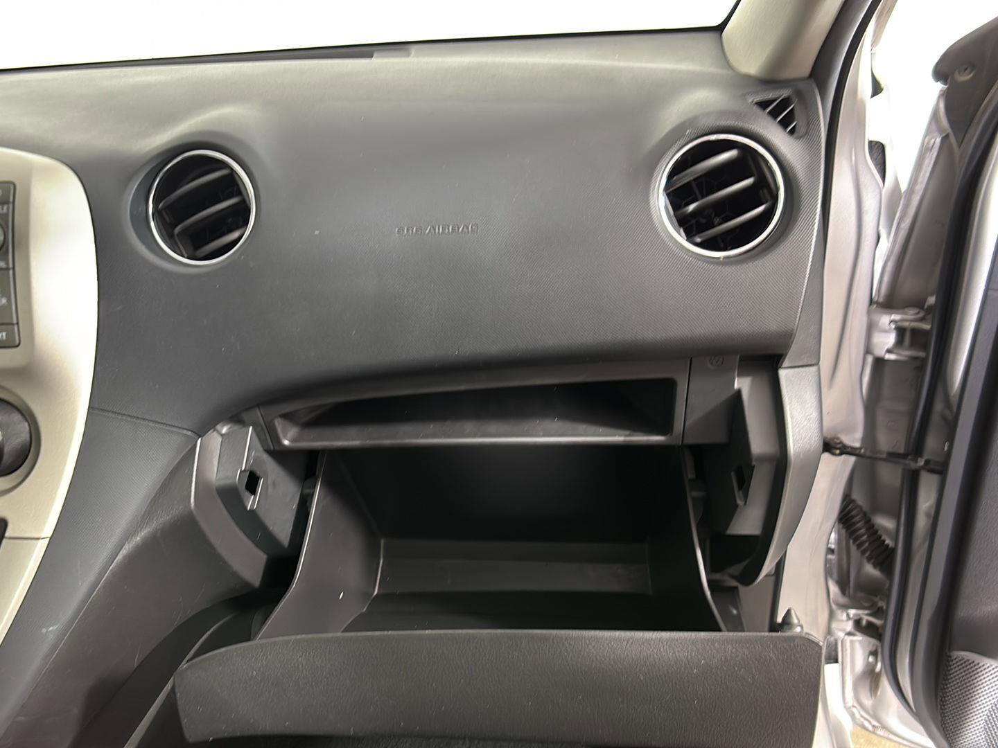 Used 2009 Toyota Matrix S AWD/4WD image 25