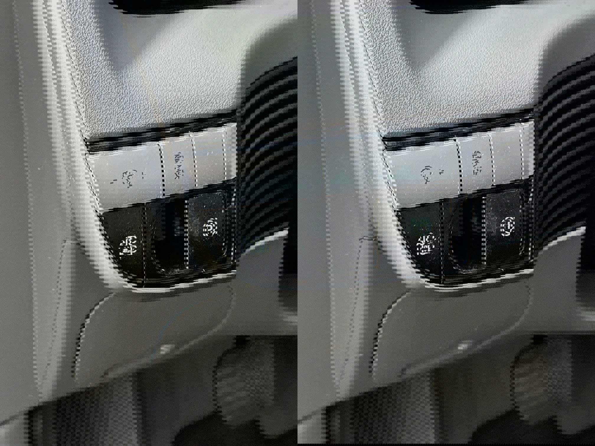 Used 2024 Hyundai Ioniq 5 SE image 13