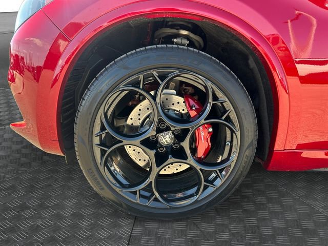 Used 2024 Alfa Romeo Stelvio Quadrifoglio w/ Active Assist Plus Package image 13
