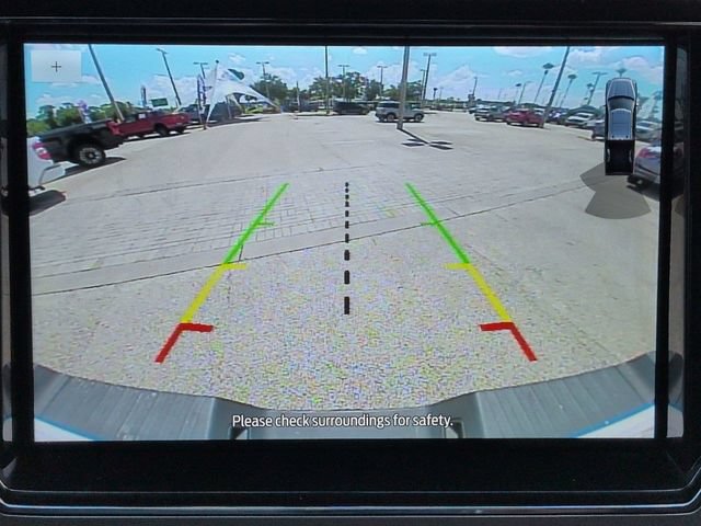 Used 2022 Ford F350 Lariat w/ Lariat Ultimate Package AWD/4WD image 19