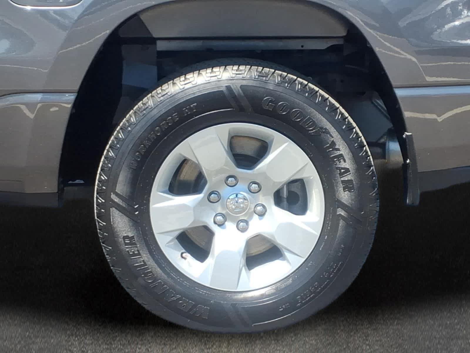Used 2023 RAM 1500 Big Horn AWD/4WD image 8