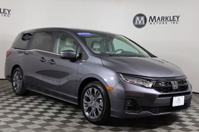 Certified 2025 Honda Odyssey Touring