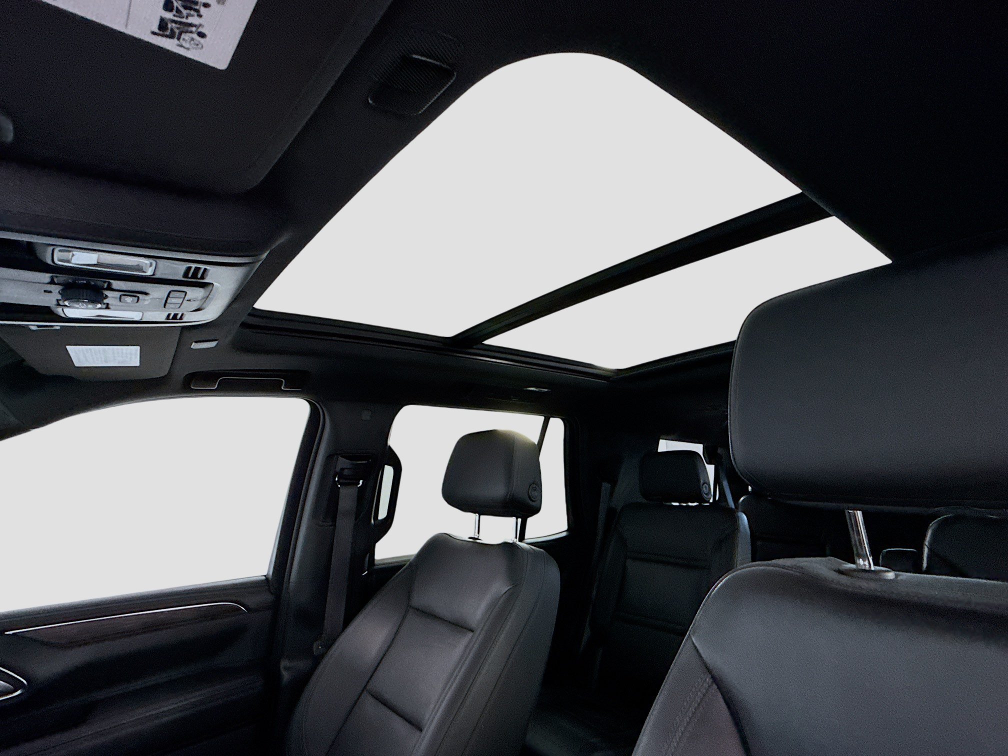 Used 2022 Chevrolet Tahoe LT RWD image 24