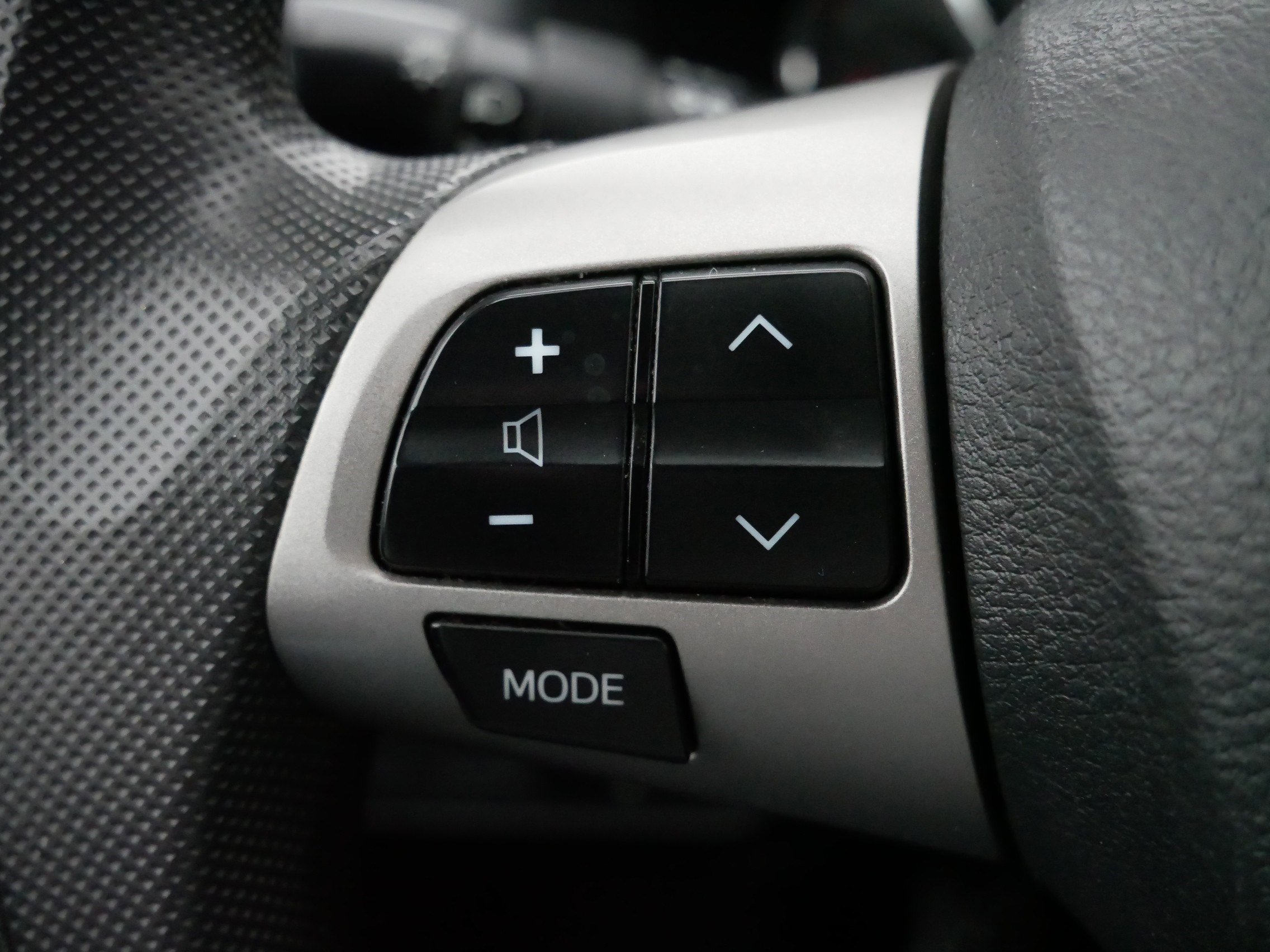 Used 2013 Toyota Corolla S image 26