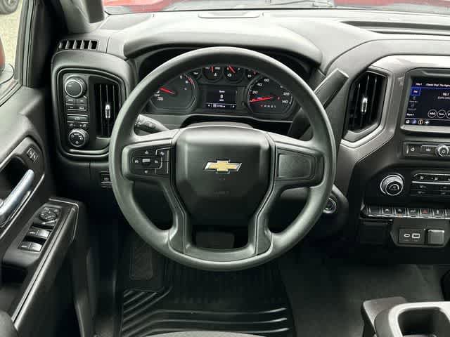 Used 2023 Chevrolet Silverado 1500 Custom AWD/4WD image 12