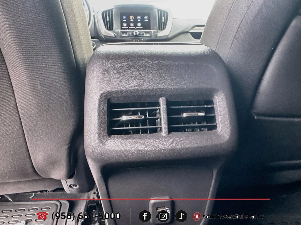 Used 2024 GMC Terrain SLE w/ Driver Convenience Package FWD image 22