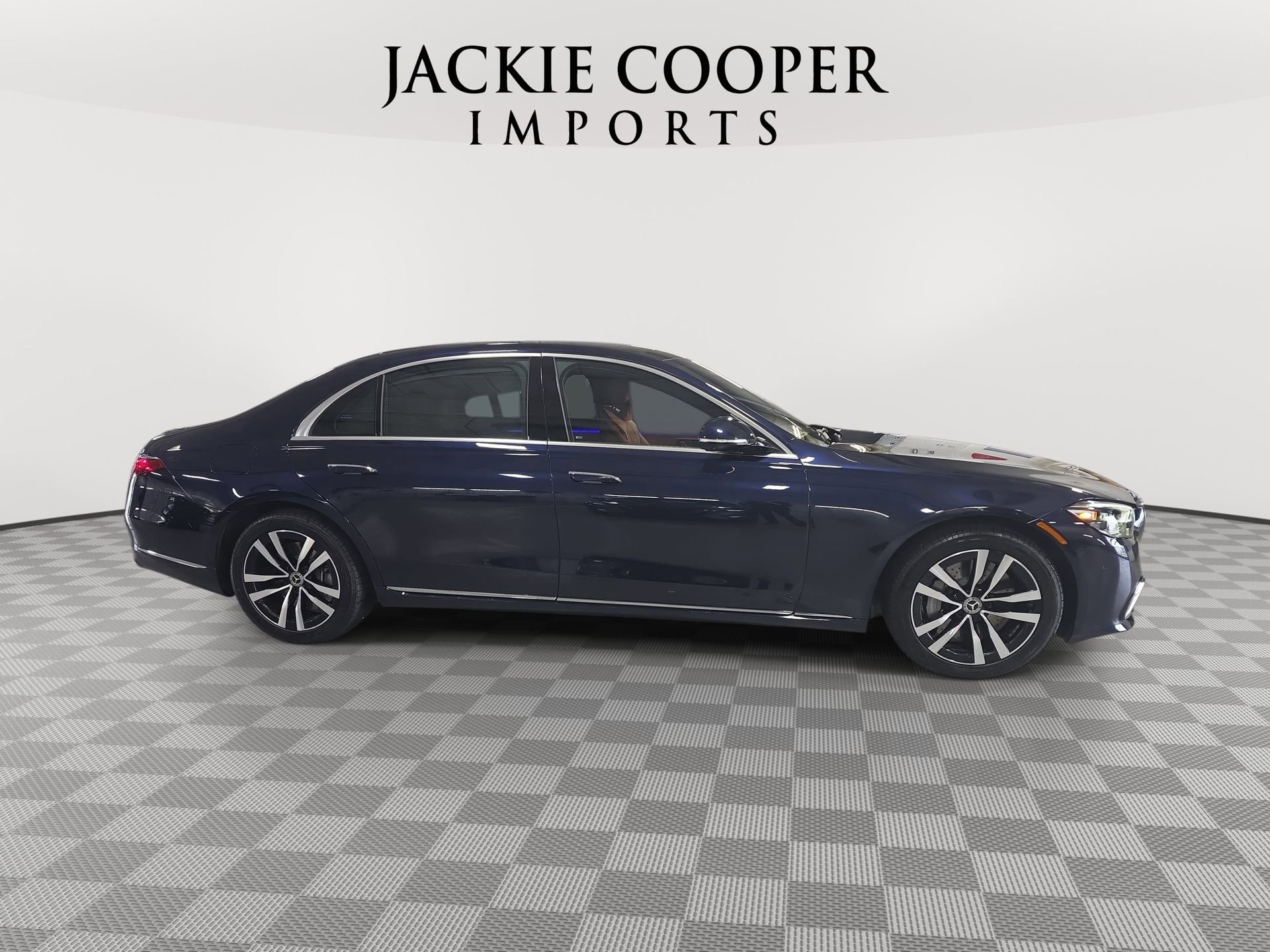 Used 2026 Mercedes-Benz S 580 4MATIC Sedan image 4