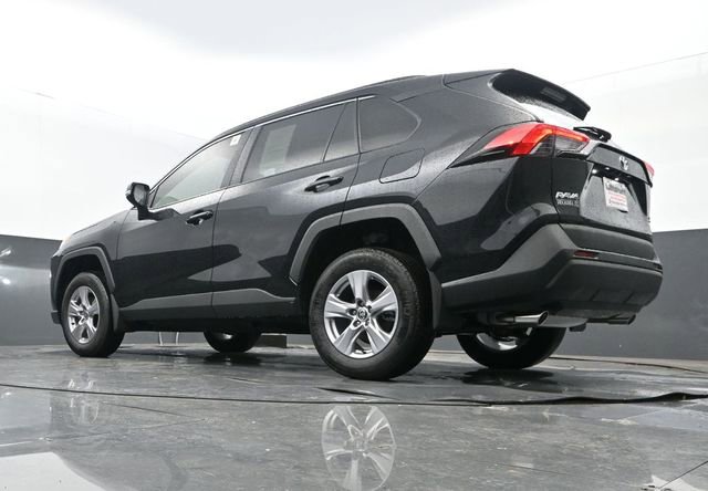 Used 2025 Toyota RAV4 XLE w/ Convenience Package image 25