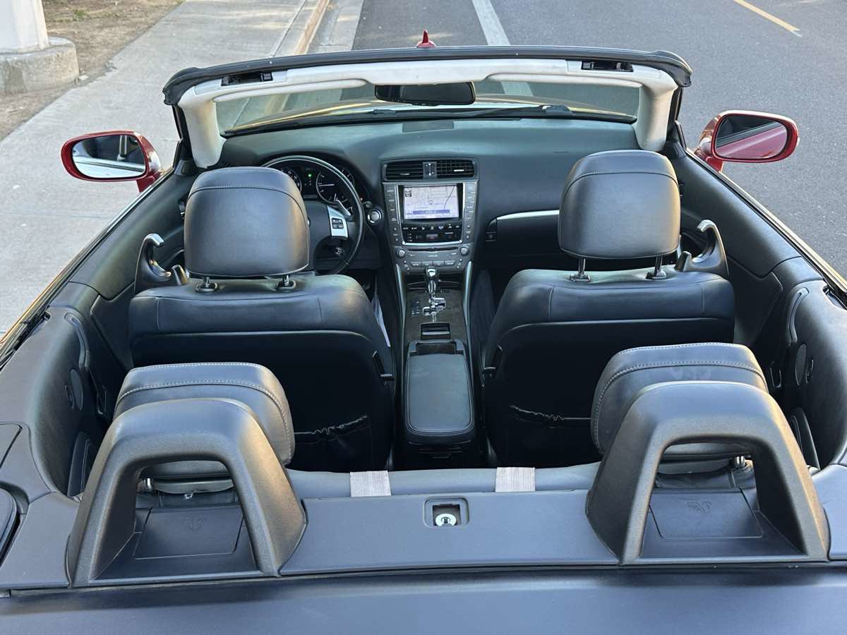 Used 2012 Lexus IS 250C image 14