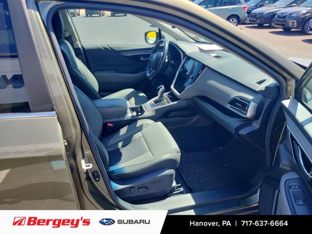 Used 2020 Subaru Outback Onyx Edition XT w/ Popular Package #2 AWD/4WD image 11