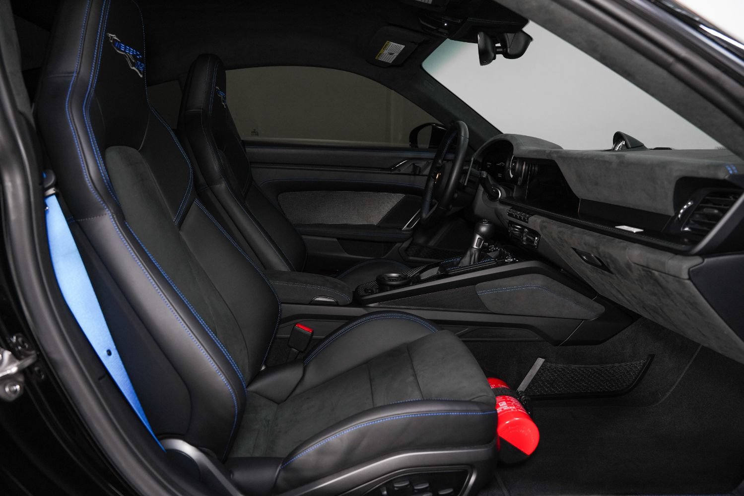 Used 2025 Porsche 911 GT3 RS w/ Weissach Package RWD image 28