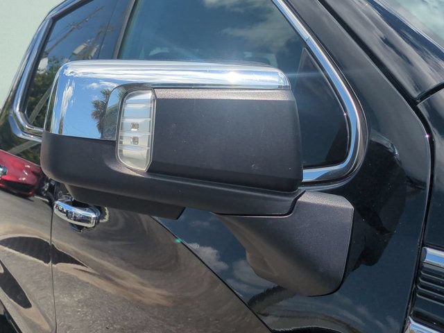 Used 2025 GMC Sierra 1500 SLT RWD image 28
