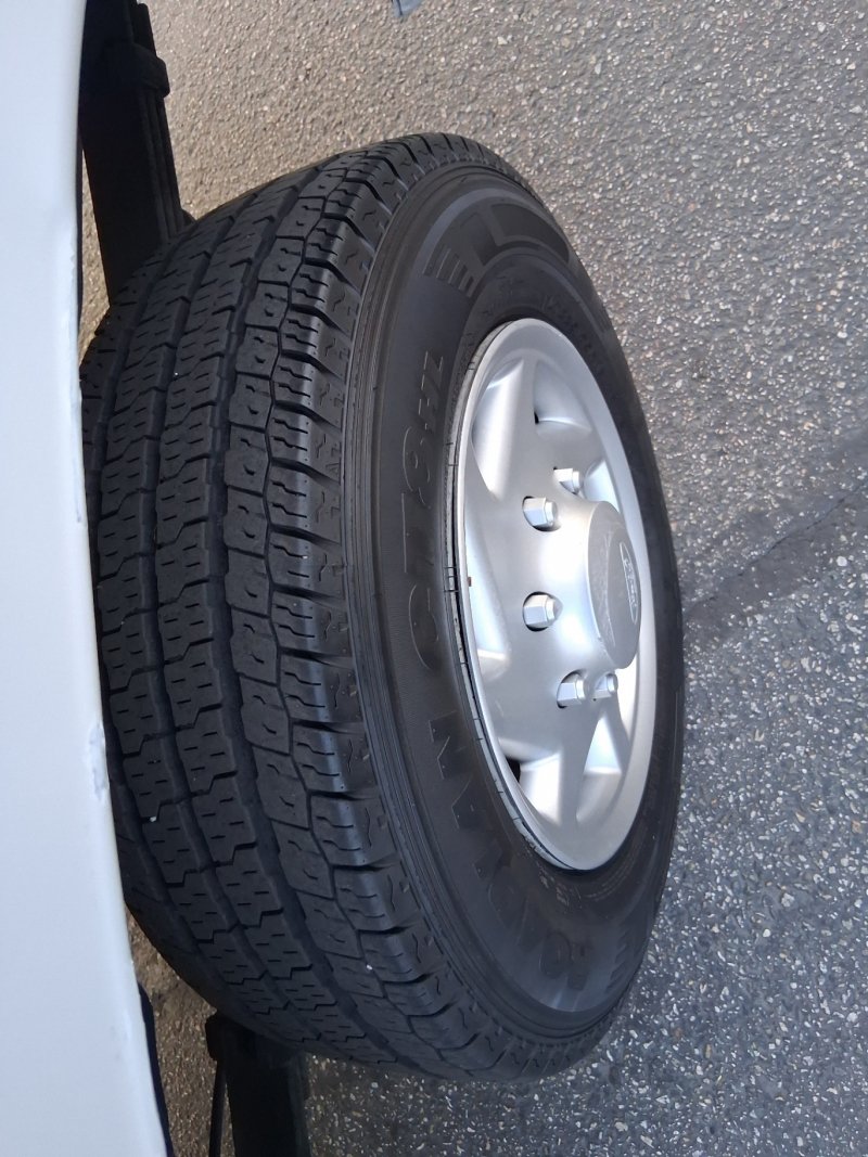 Used 2013 Ford E-150 and Econoline 150 w/ PWR Group RWD image 21