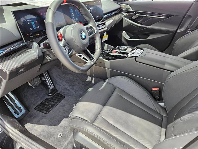 New 2027 BMW M5 w/ Executive Package AWD/4WD image 9