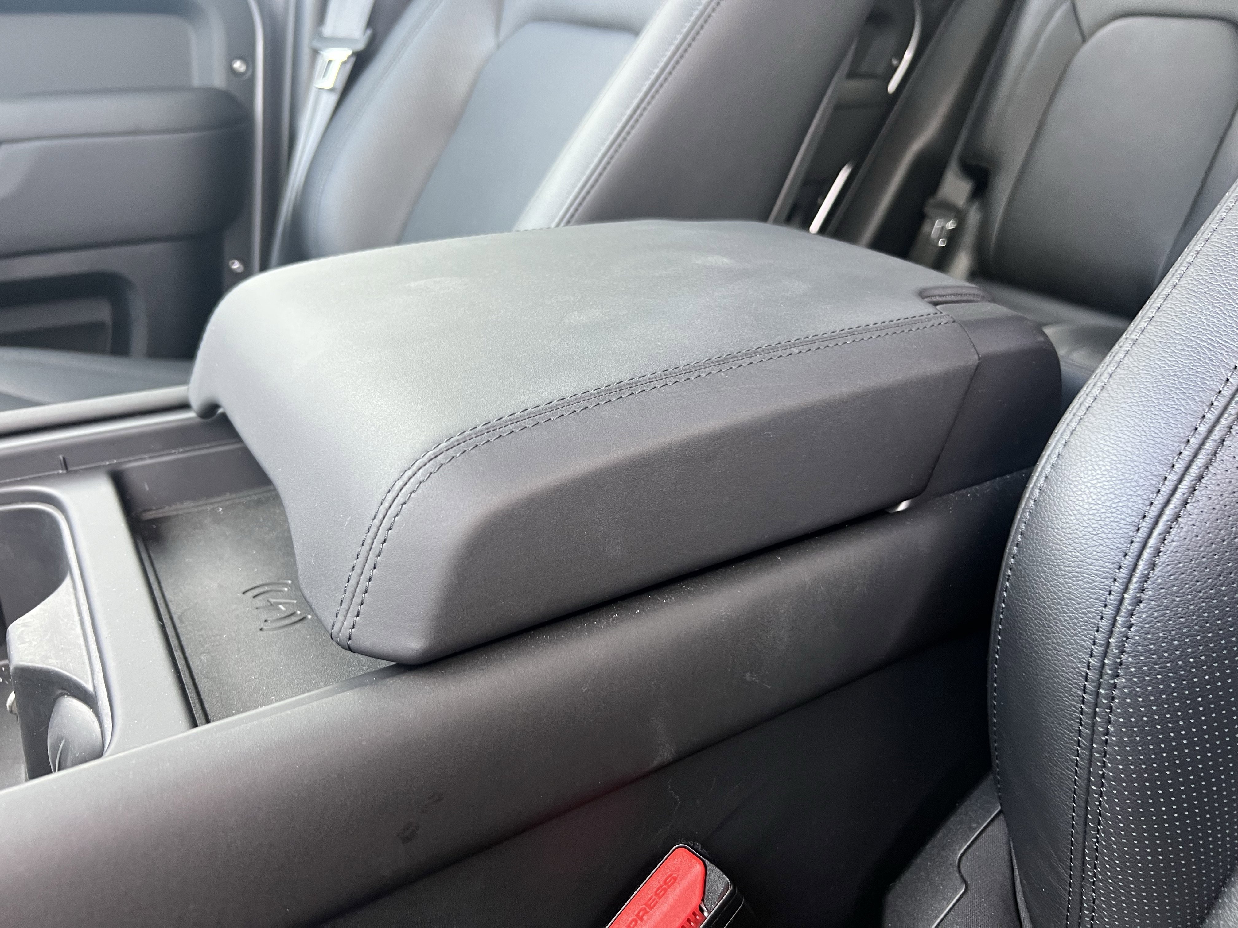 Certified 2024 Land Rover Defender 110 S image 29