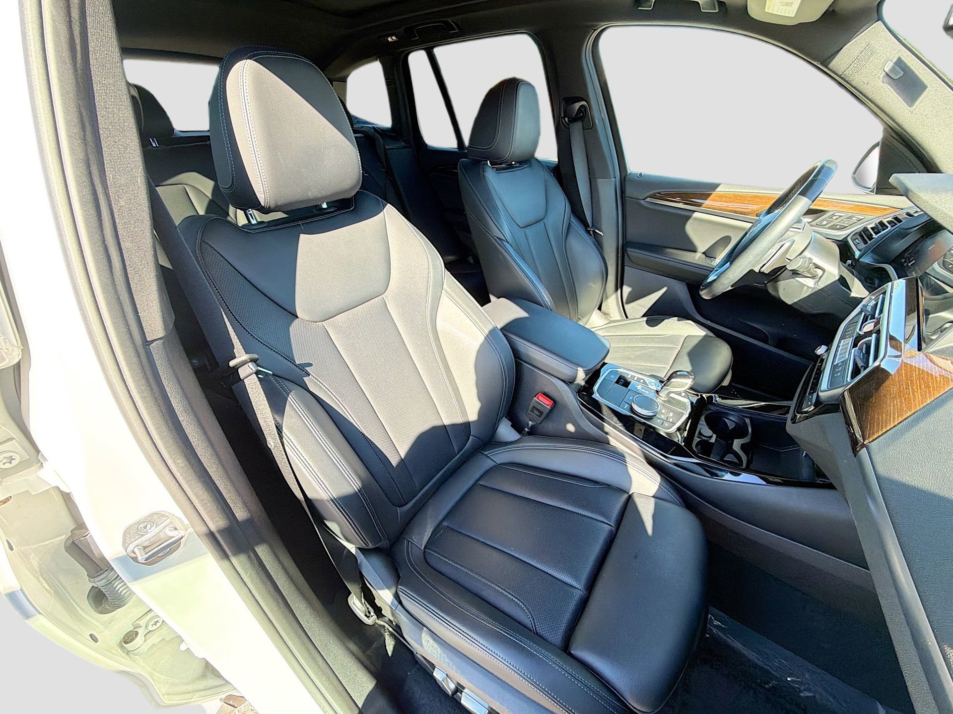 Certified 2023 BMW X3 sDrive30i w/ Convenience Package image 16
