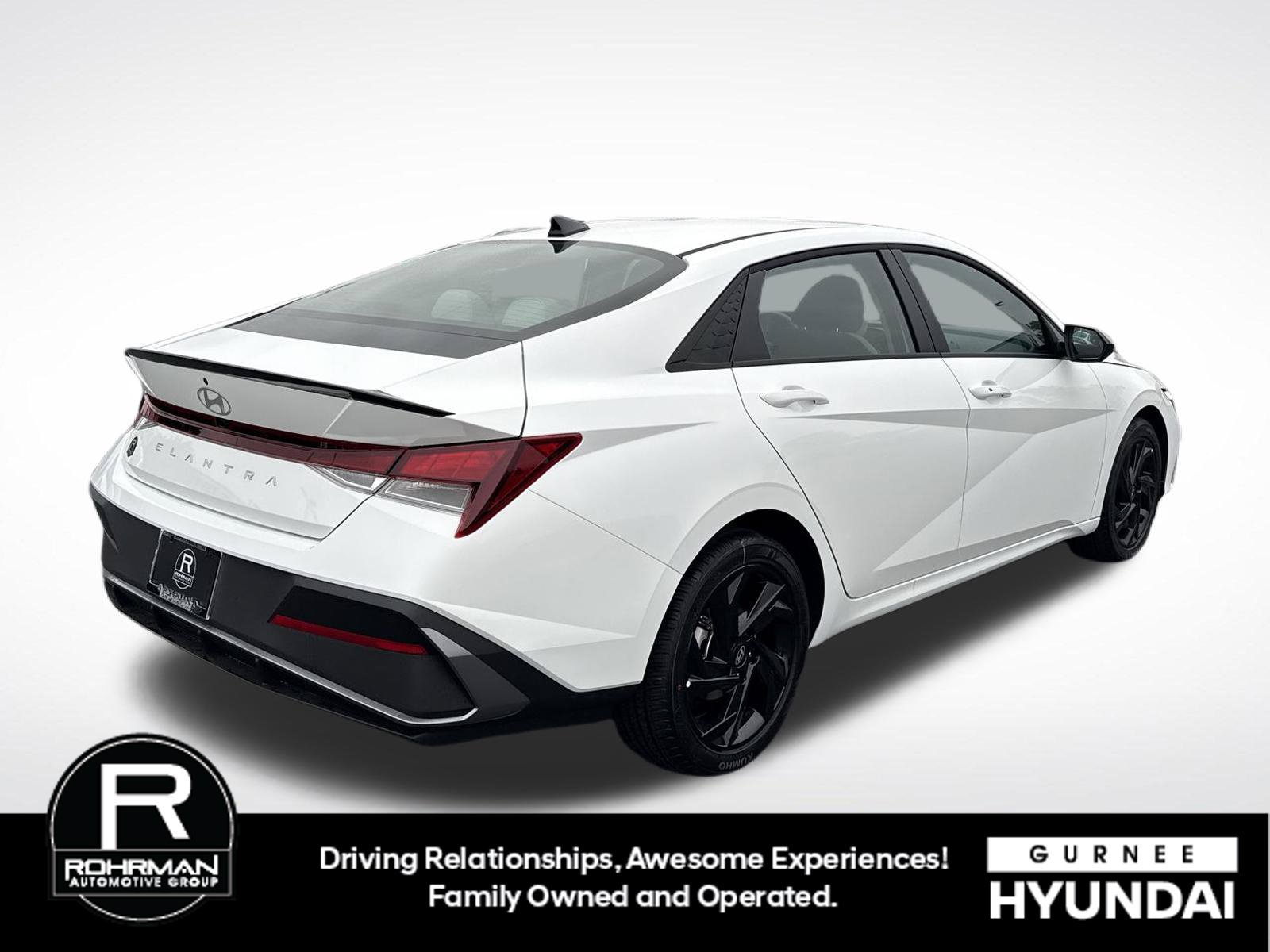New 2026 Hyundai Elantra SEL Sport FWD image 9