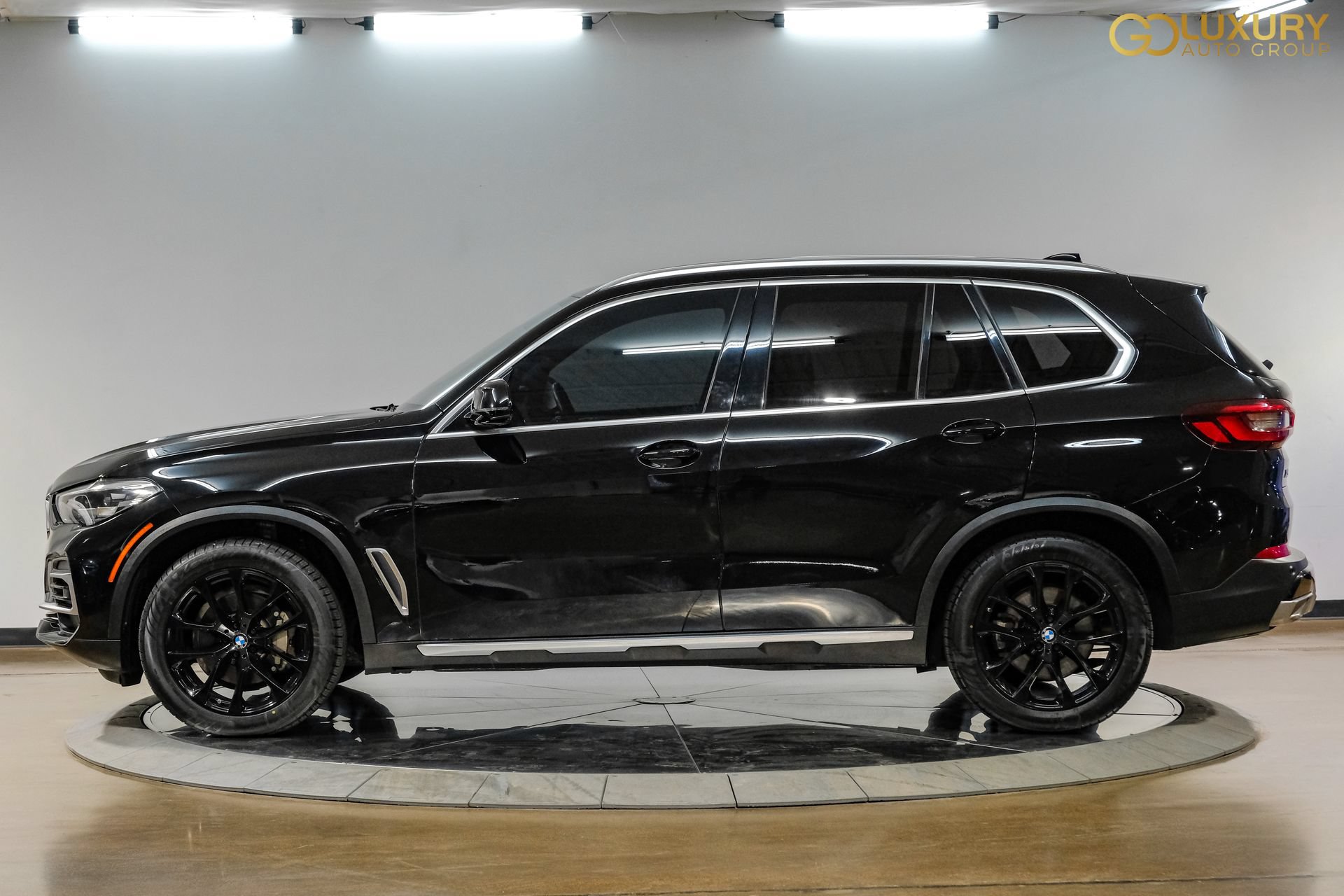 Used 2023 BMW X5 xDrive40i AWD/4WD image 13