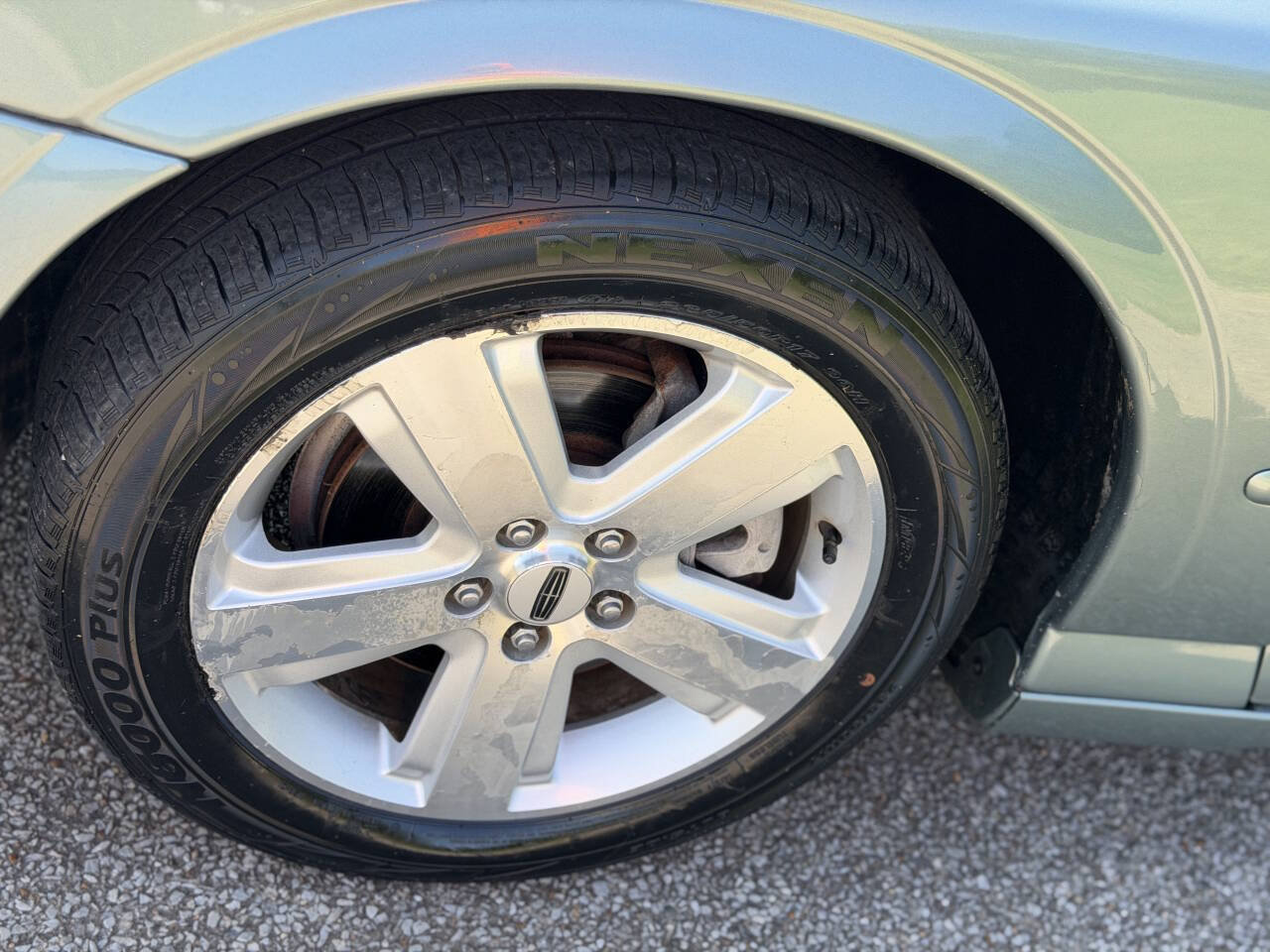 Used 2006 Lincoln LS RWD image 28
