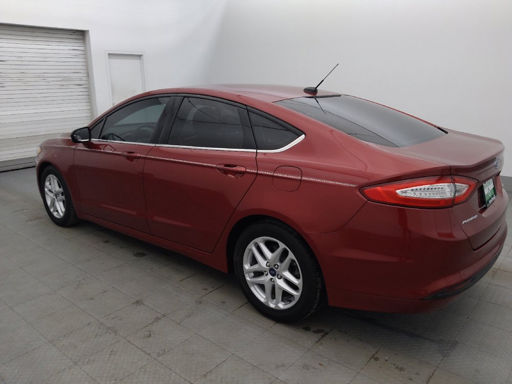 Used 2016 Ford Fusion SE FWD image 3