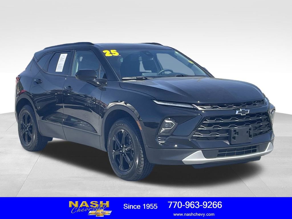 Used 2025 Chevrolet Blazer LT w/ Convenience Package FWD image 1