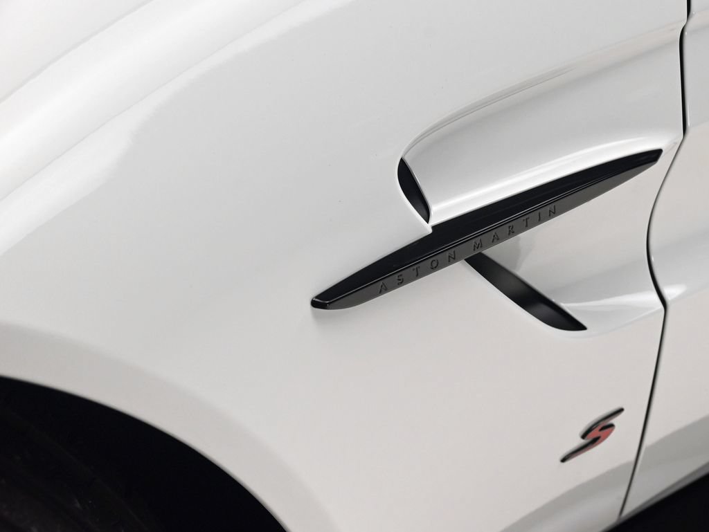 New 2026 Aston Martin V8 Vantage S RWD image 29