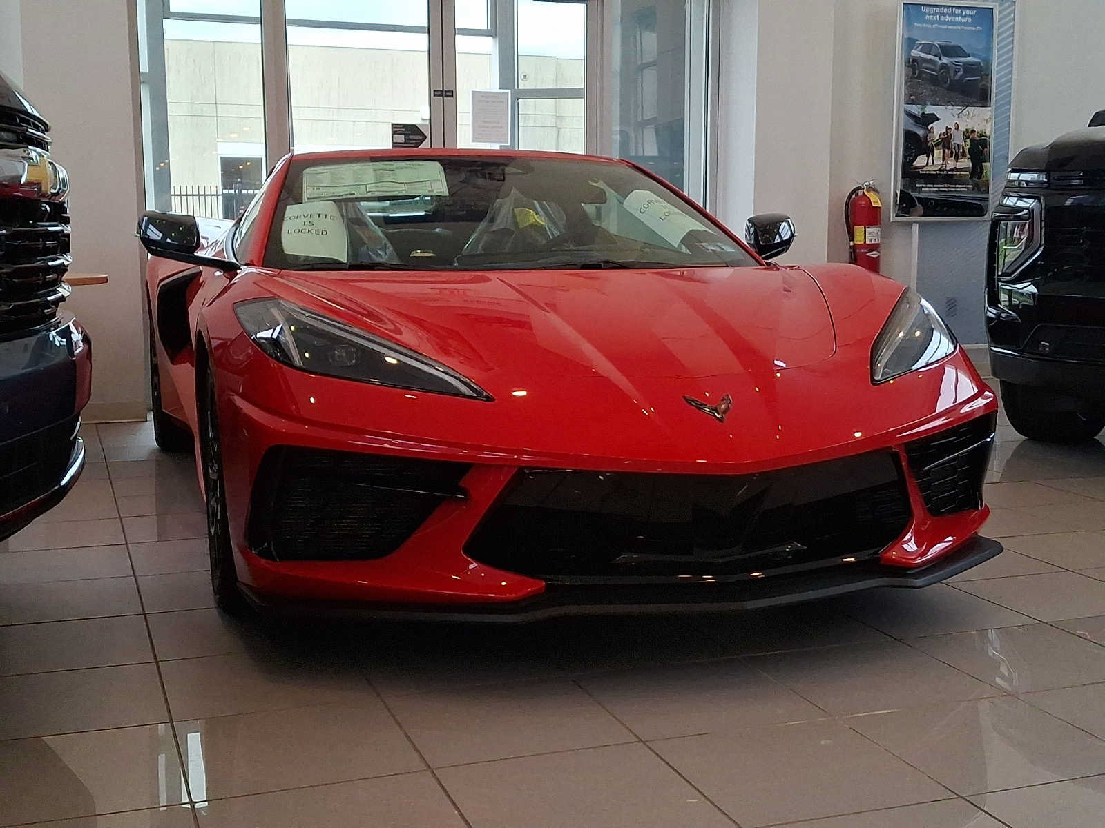 New 2027 Chevrolet Corvette Stingray Coupe w/ 1LT RWD image 1