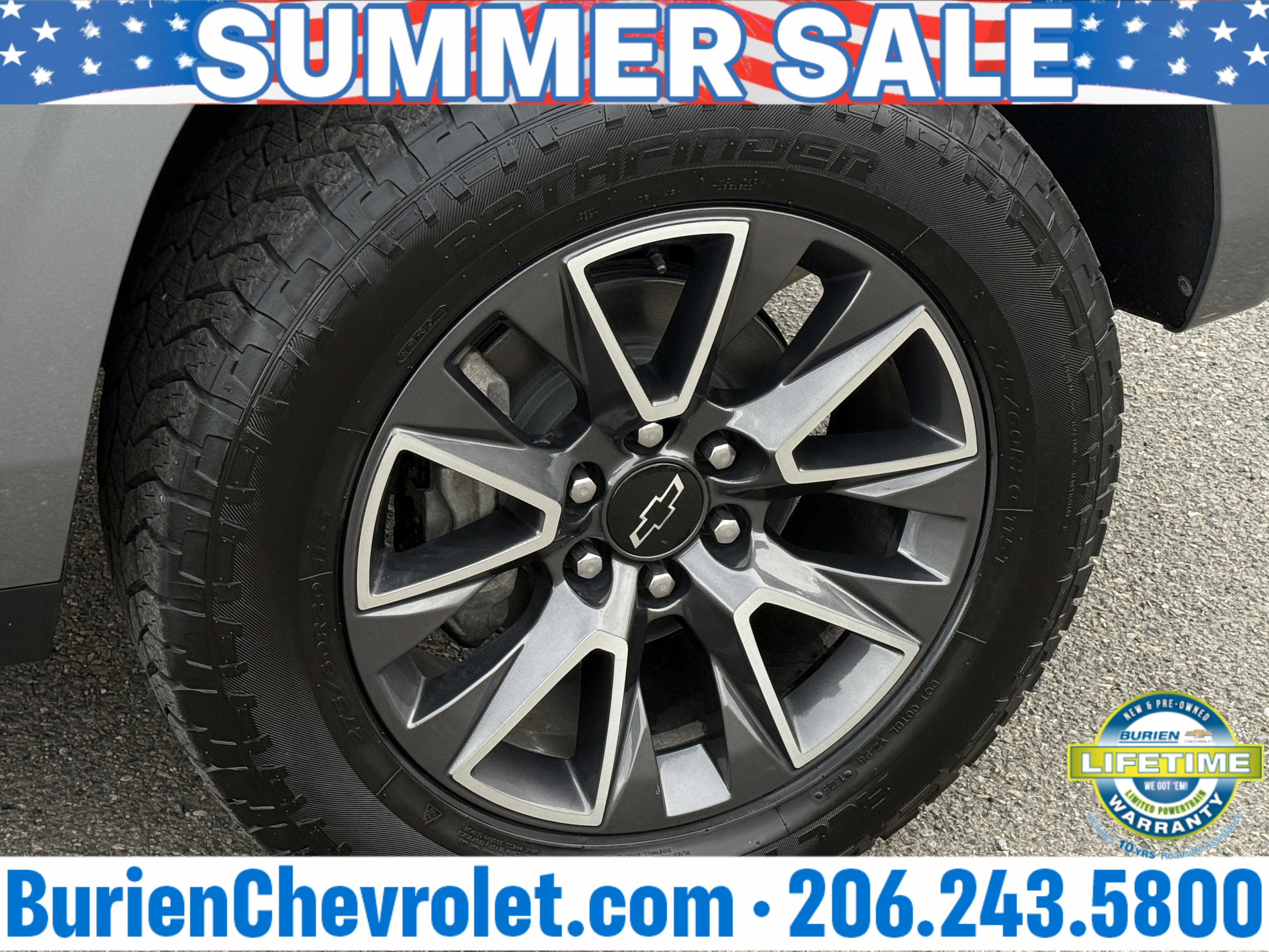 Used 2022 Chevrolet Suburban Z71 w/ Luxury Package AWD/4WD image 28