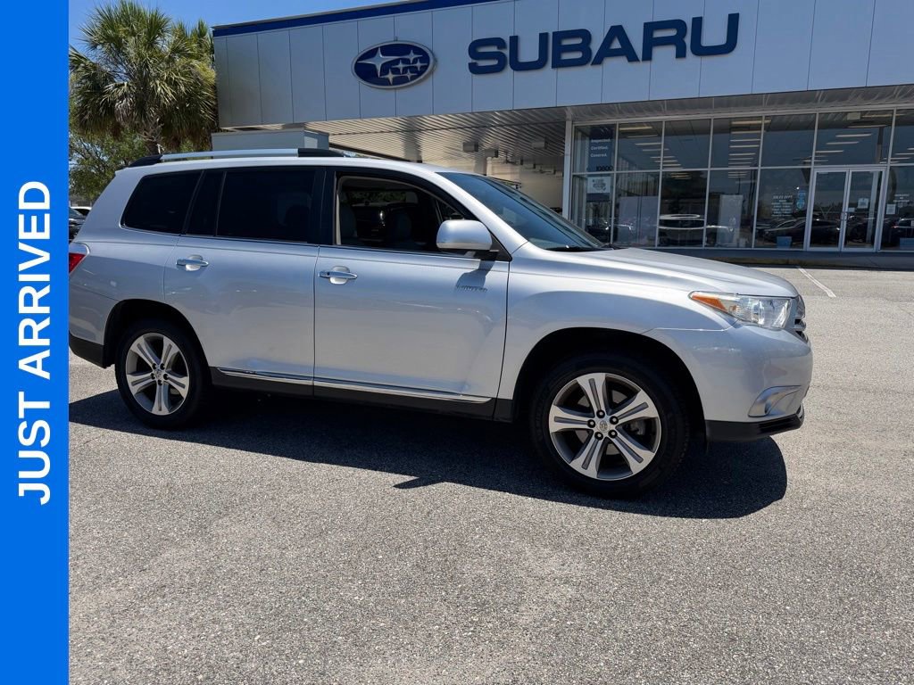 Used 2011 Toyota Highlander Limited w/ Tow Pkg