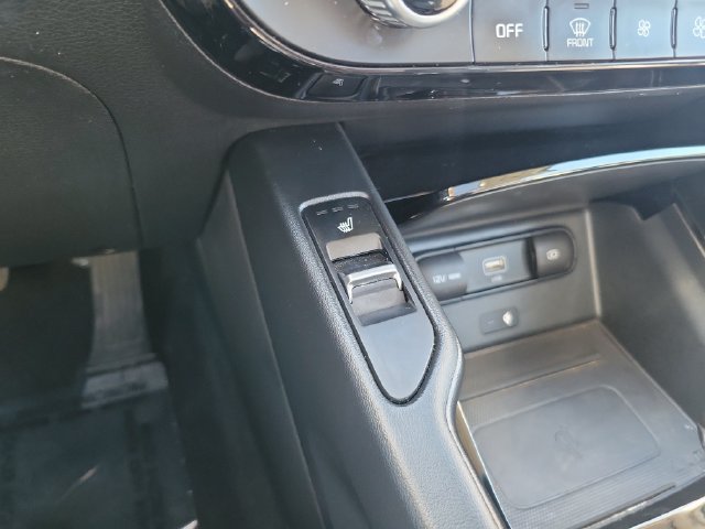 Used 2022 Kia Telluride S FWD image 27