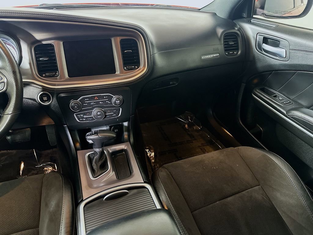 Used 2022 Dodge Charger R/T w/ Plus Group image 19