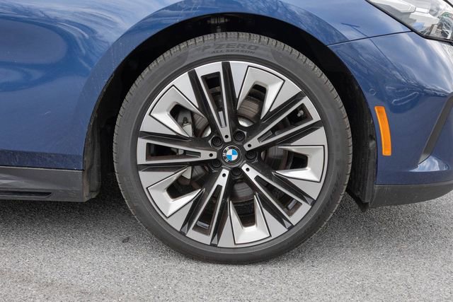 Certified 2024 BMW 530i xDrive w/ Premium Package image 11