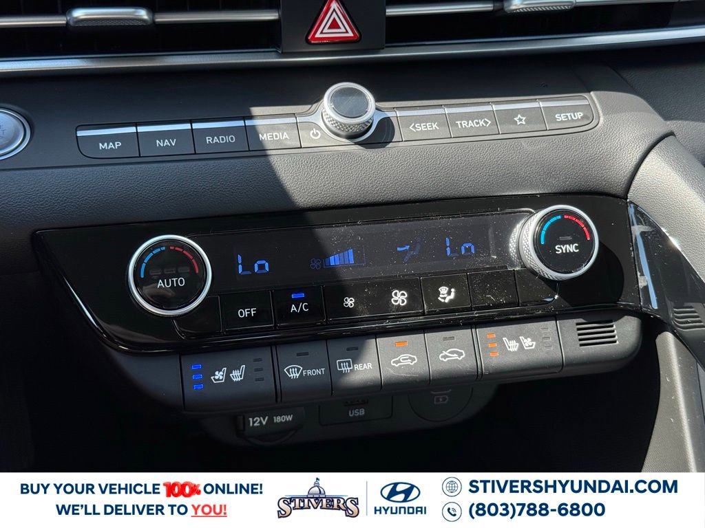 Certified 2025 Hyundai Elantra Limited image 36