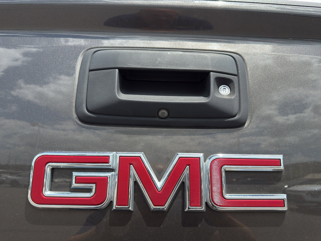 Used 2020 GMC Canyon SLT w/ Trailering Package image 16