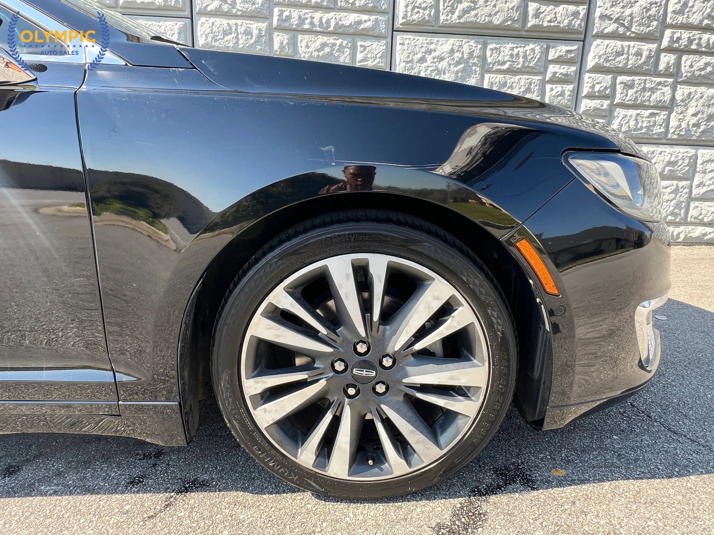 Used 2017 Lincoln MKZ Reserve w/ Technology Package image 11