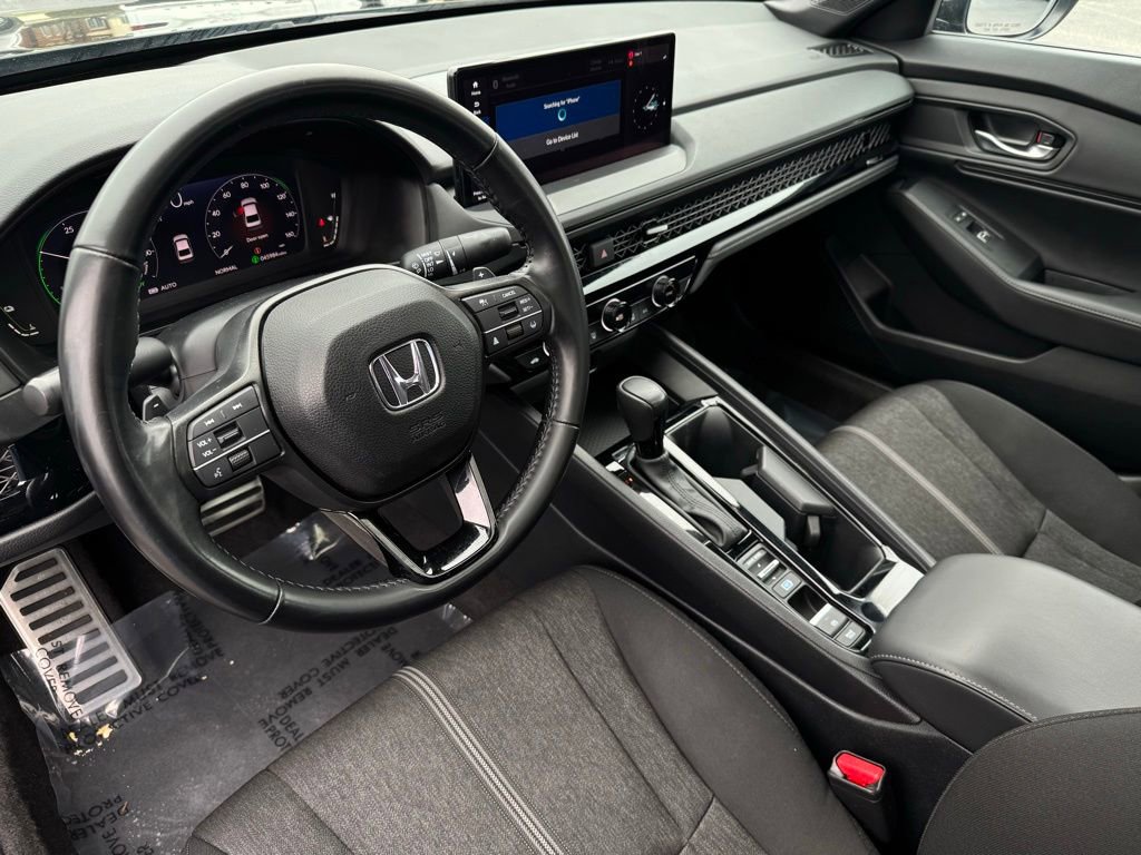 Used 2024 Honda Accord Sport image 14