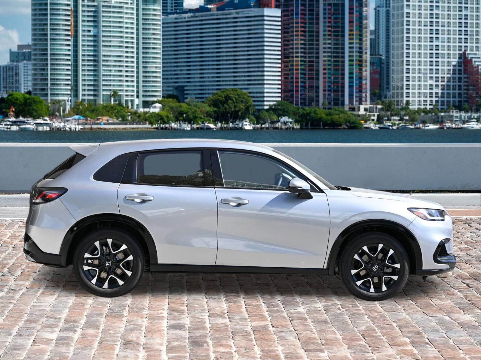 New 2026 Honda HR-V EX-L image 4