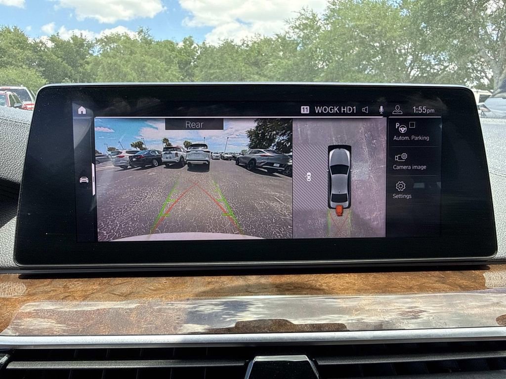 Used 2020 BMW M550i xDrive w/ Parking Assistance Package AWD/4WD image 25