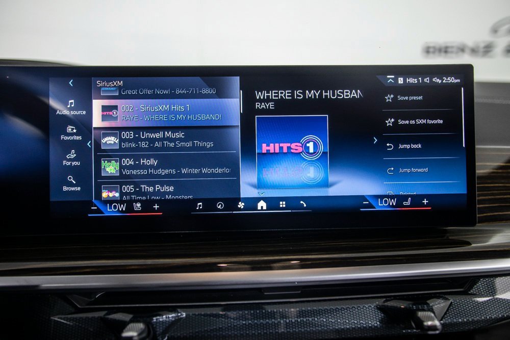 Used 2026 BMW X5 sDrive40i w/ M Sport Package image 26