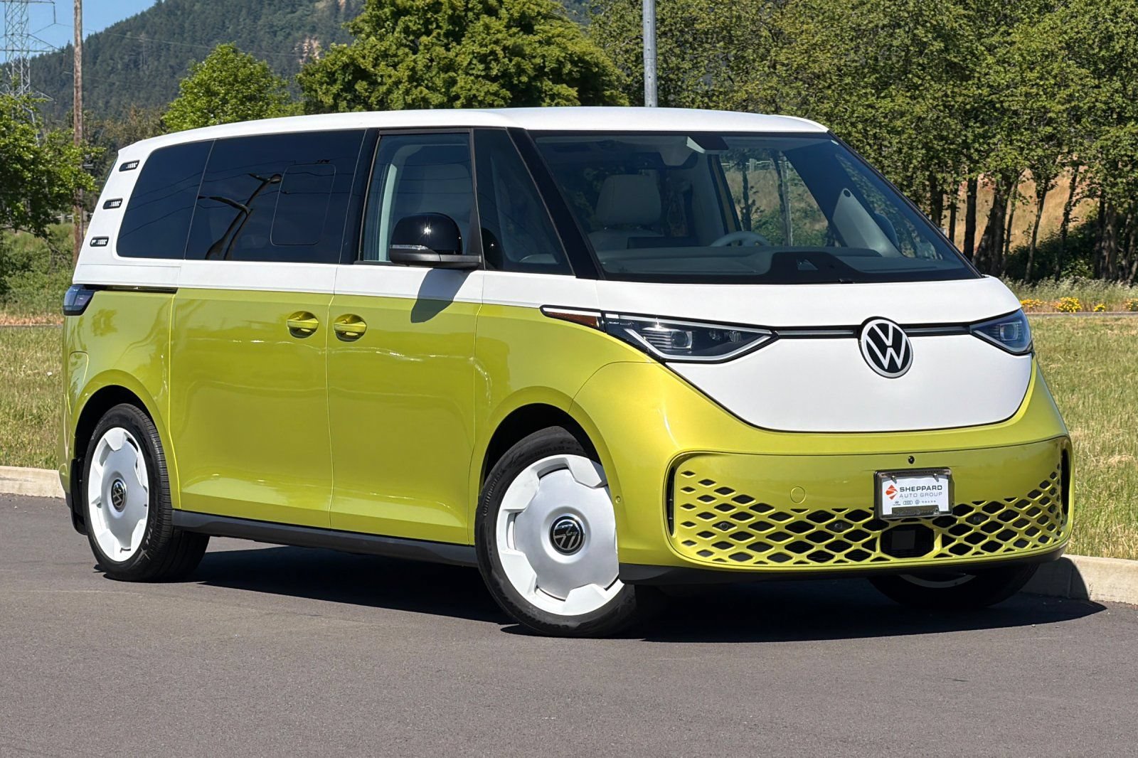 New 2025 Volkswagen ID. Buzz 1st Edition AWD/4WD image 1