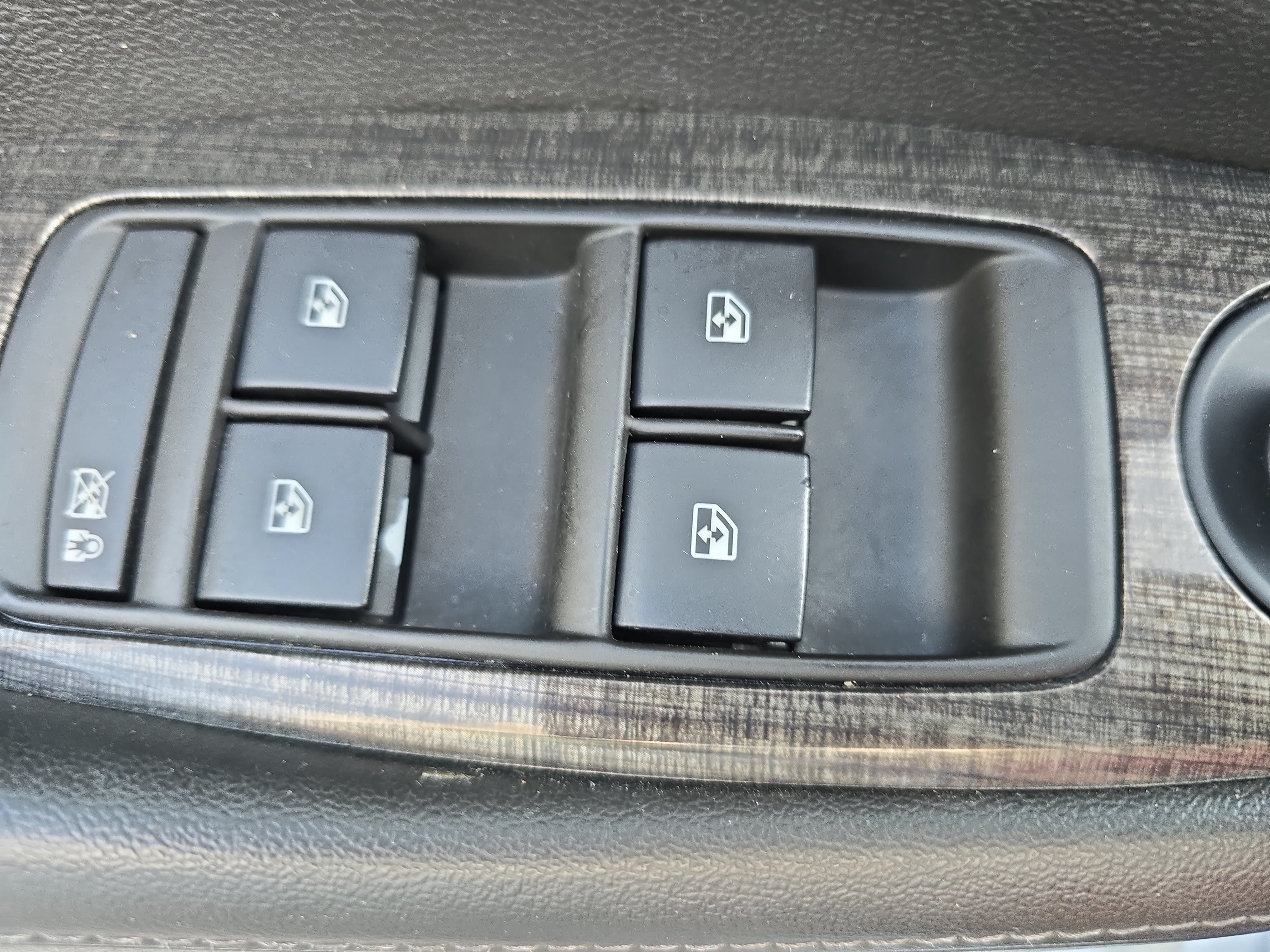 Used 2014 Chevrolet Malibu LT w/ Power Convenience Package FWD image 25