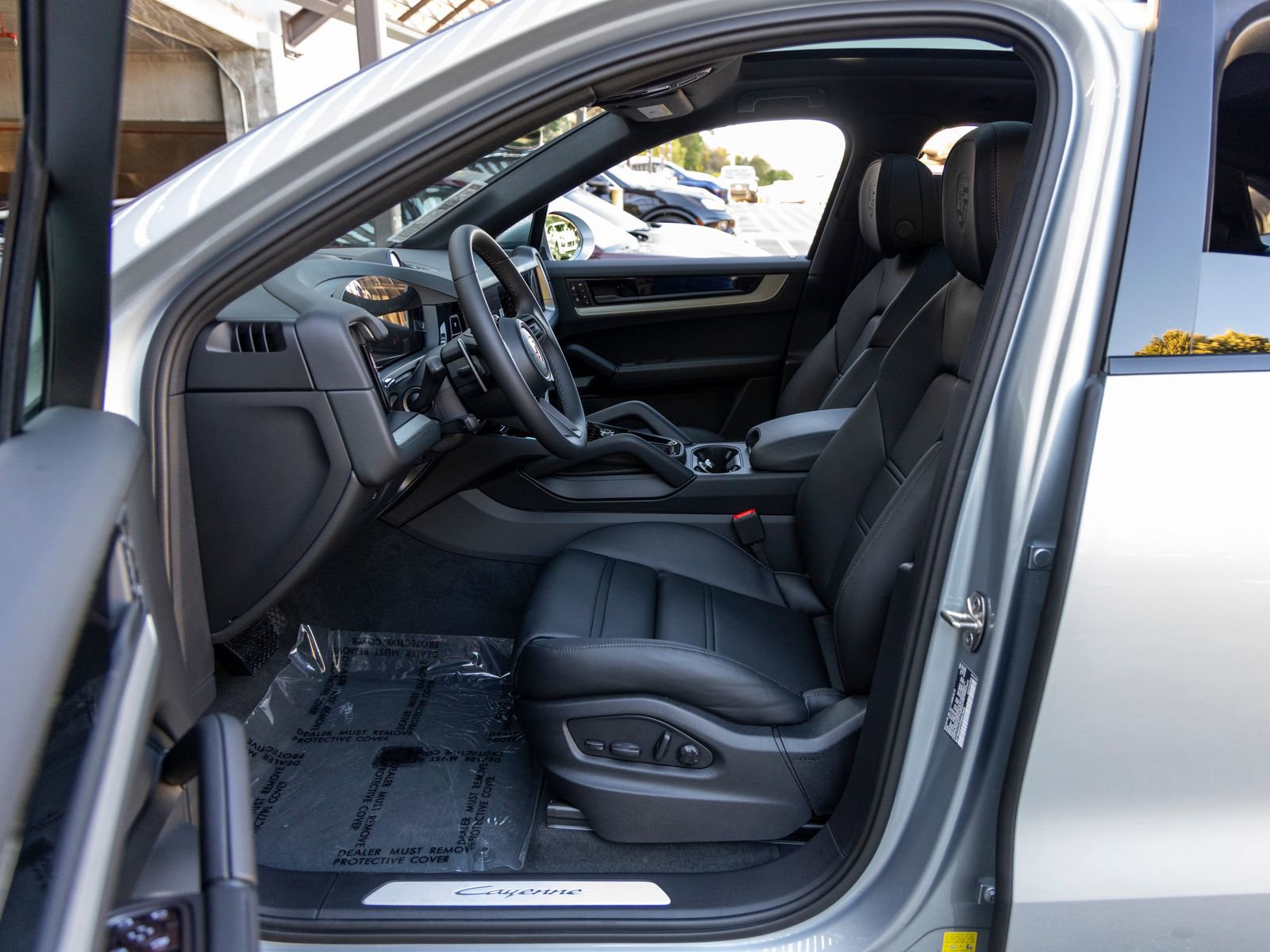 New 2026 Porsche Cayenne Coupe image 25