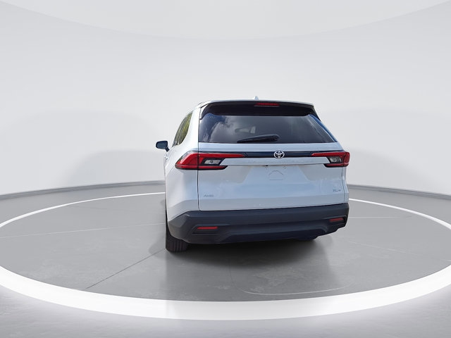 Used 2024 Toyota Grand Highlander XLE AWD/4WD image 8