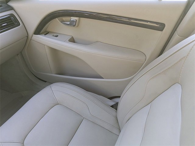 Used 2016 Volvo S80 T5 w/ Convenience Package image 16