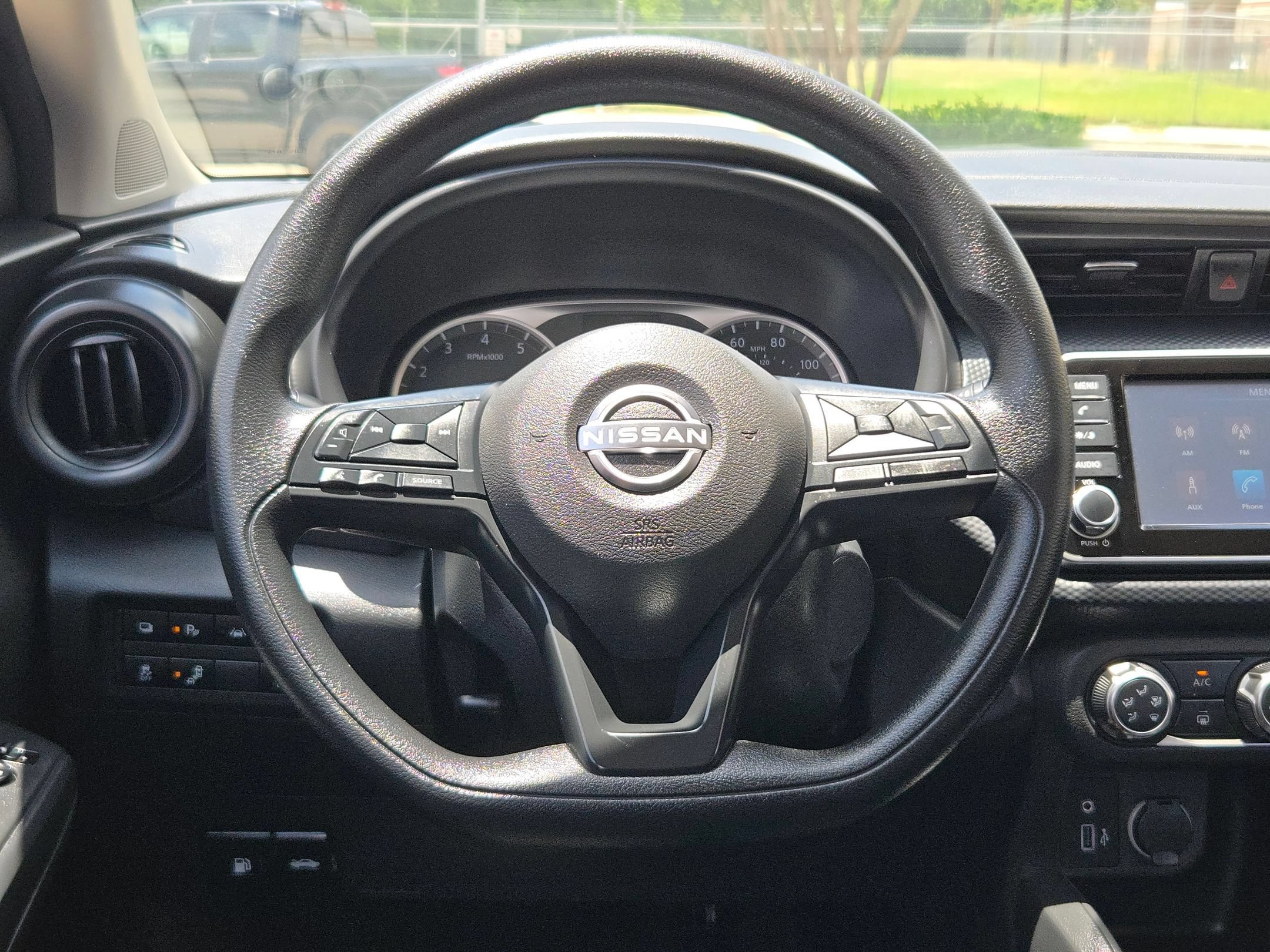 Certified 2025 Nissan Kicks Play S FWD image 19
