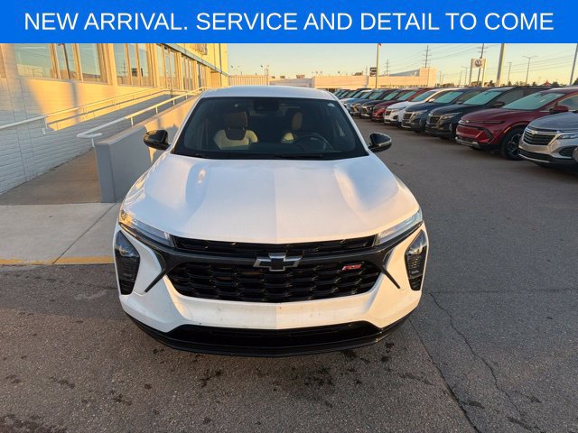 Certified 2024 Chevrolet Trax RS w/ Driver Confidence Package FWD image 4