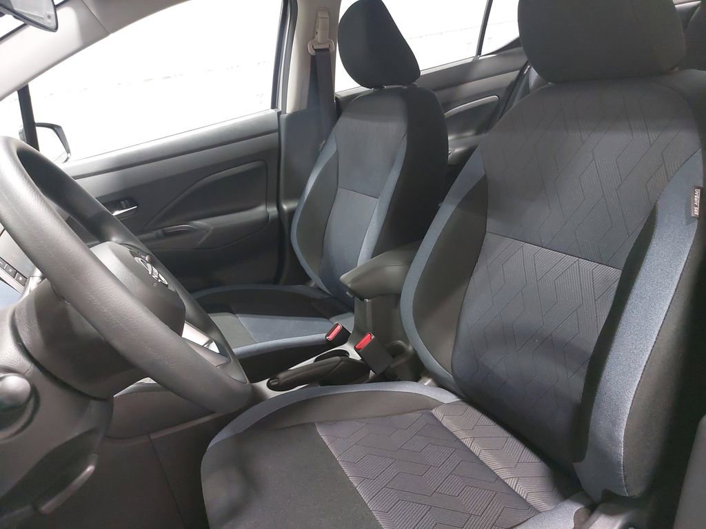 New 2025 Nissan Versa SV w/ Trunk Package image 14