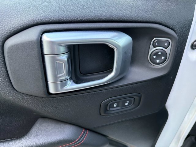 Used 2023 Jeep Gladiator Rubicon w/ LED Lighting Group AWD/4WD image 9